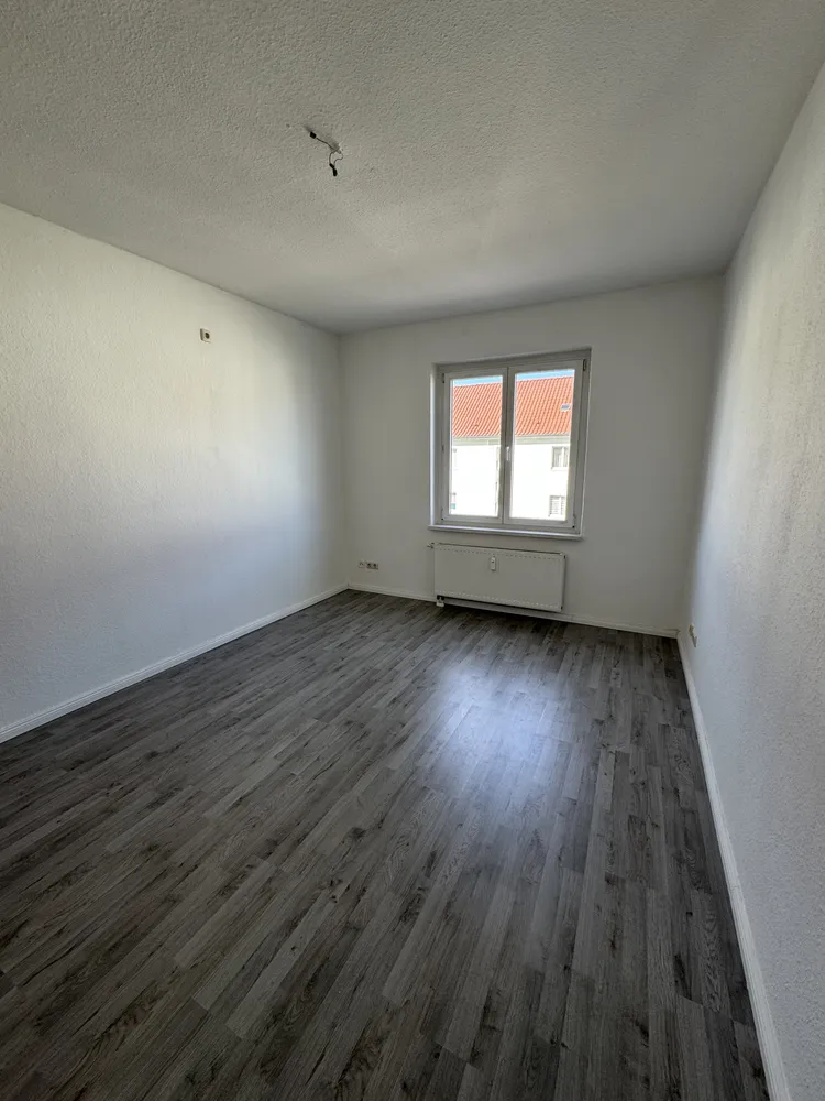 2 room apartment with 80 m² in Magdeburg – Photo 8
