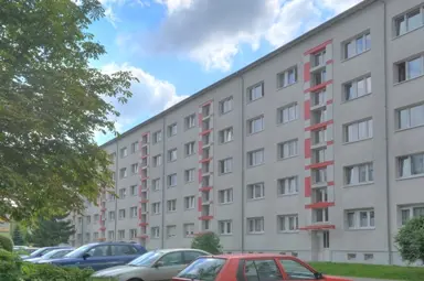 2 Zimmer Wohnung mit 48 m² in Halle (Saale) – Bild 1