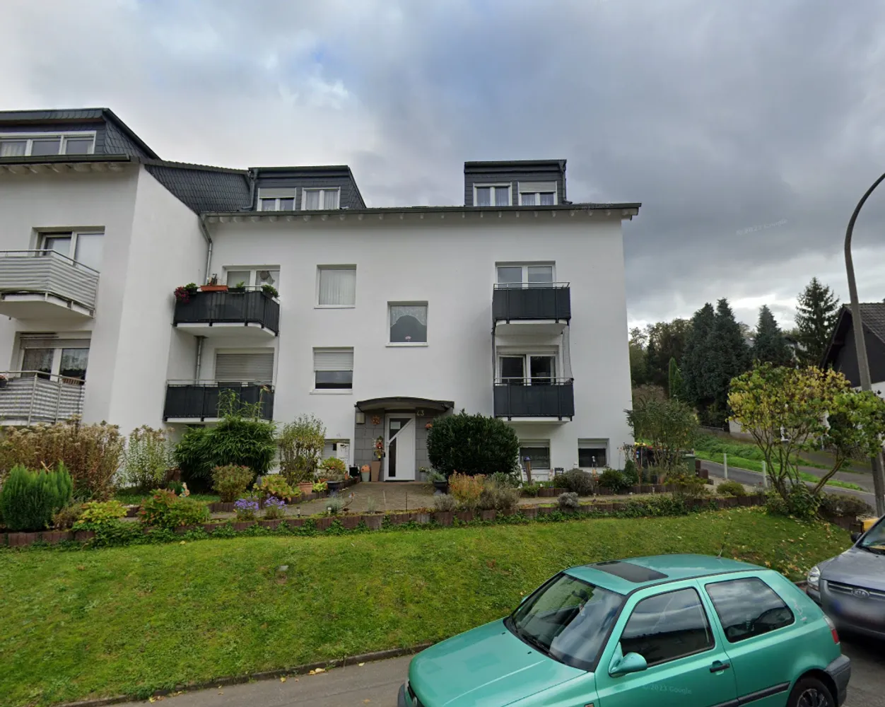 4 room apartment with 105 m² in Bonn – Photo 1