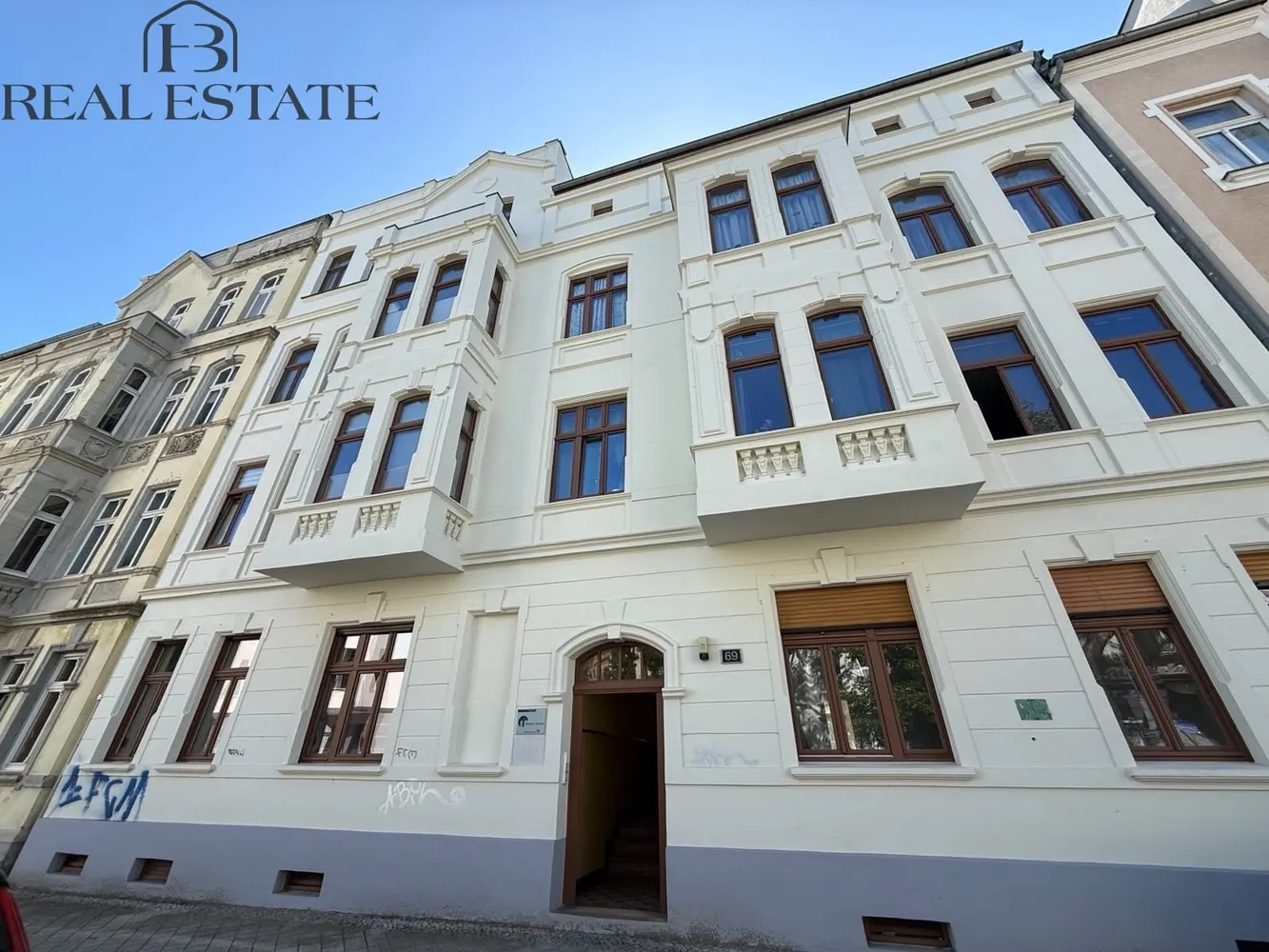 4 Zimmer Wohnung mit 97 m² in Magdeburg – Bild 1