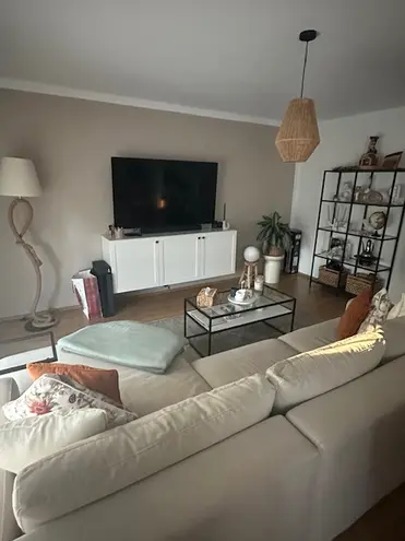 2 Zimmer Wohnung mit 65 m² in Köln – Bild 1