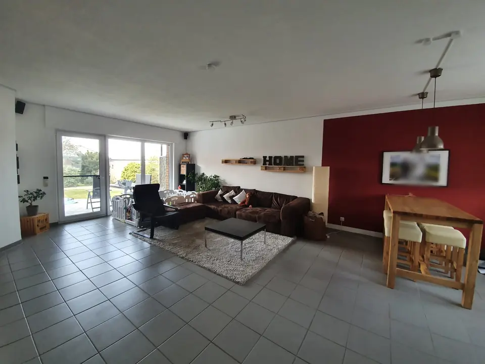 3 Zimmer Wohnung mit 136 m² in Düren – Bild 1