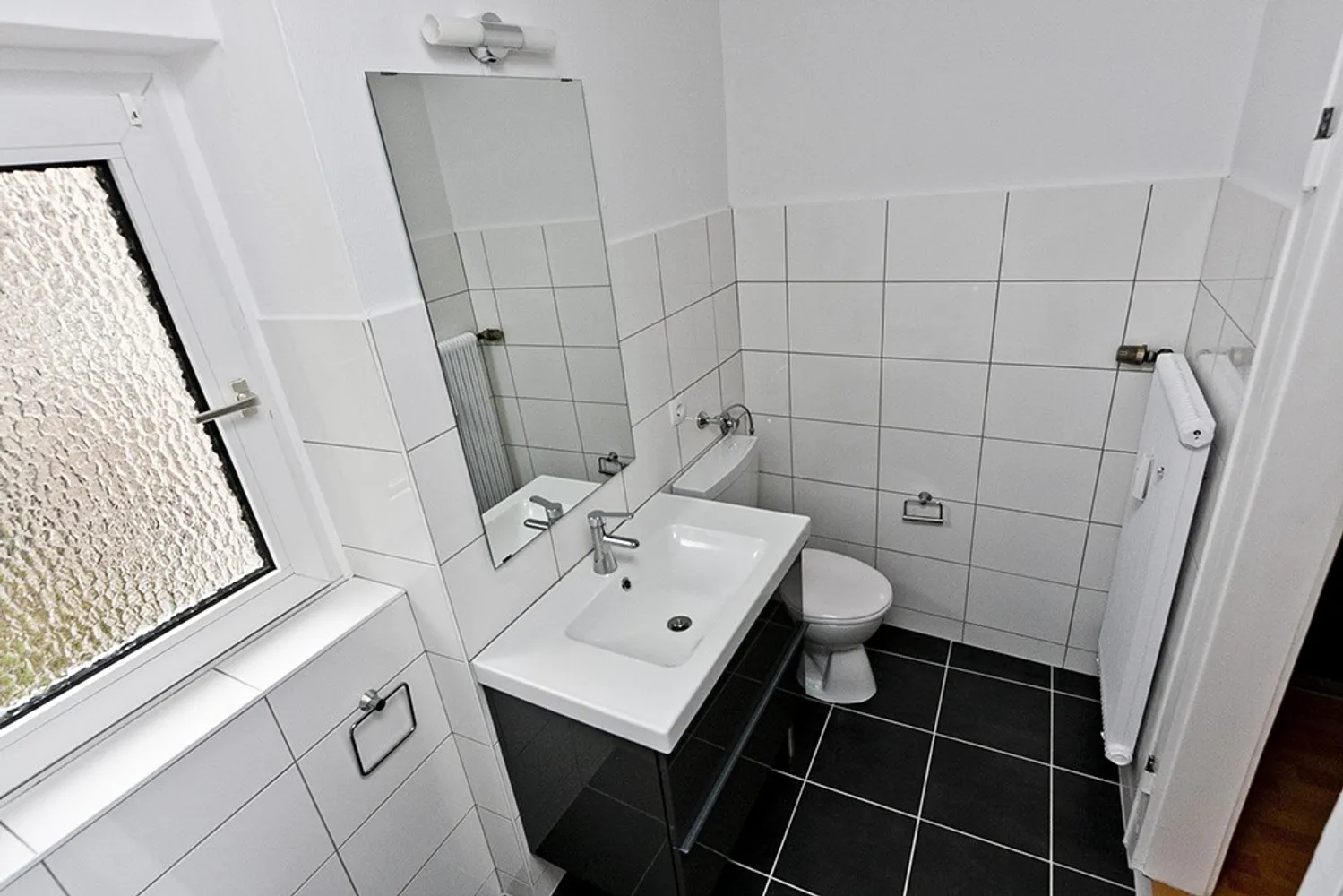 2 Zimmer Wohnung mit 65 m² in Duisburg – Bild 11