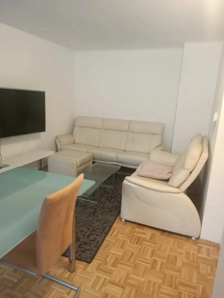 Shared room with 12 m² in Munich – Photo 4