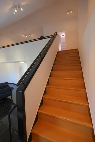 2 Zimmer Wohnung mit 94 m² in Oberhausen – Bild 3