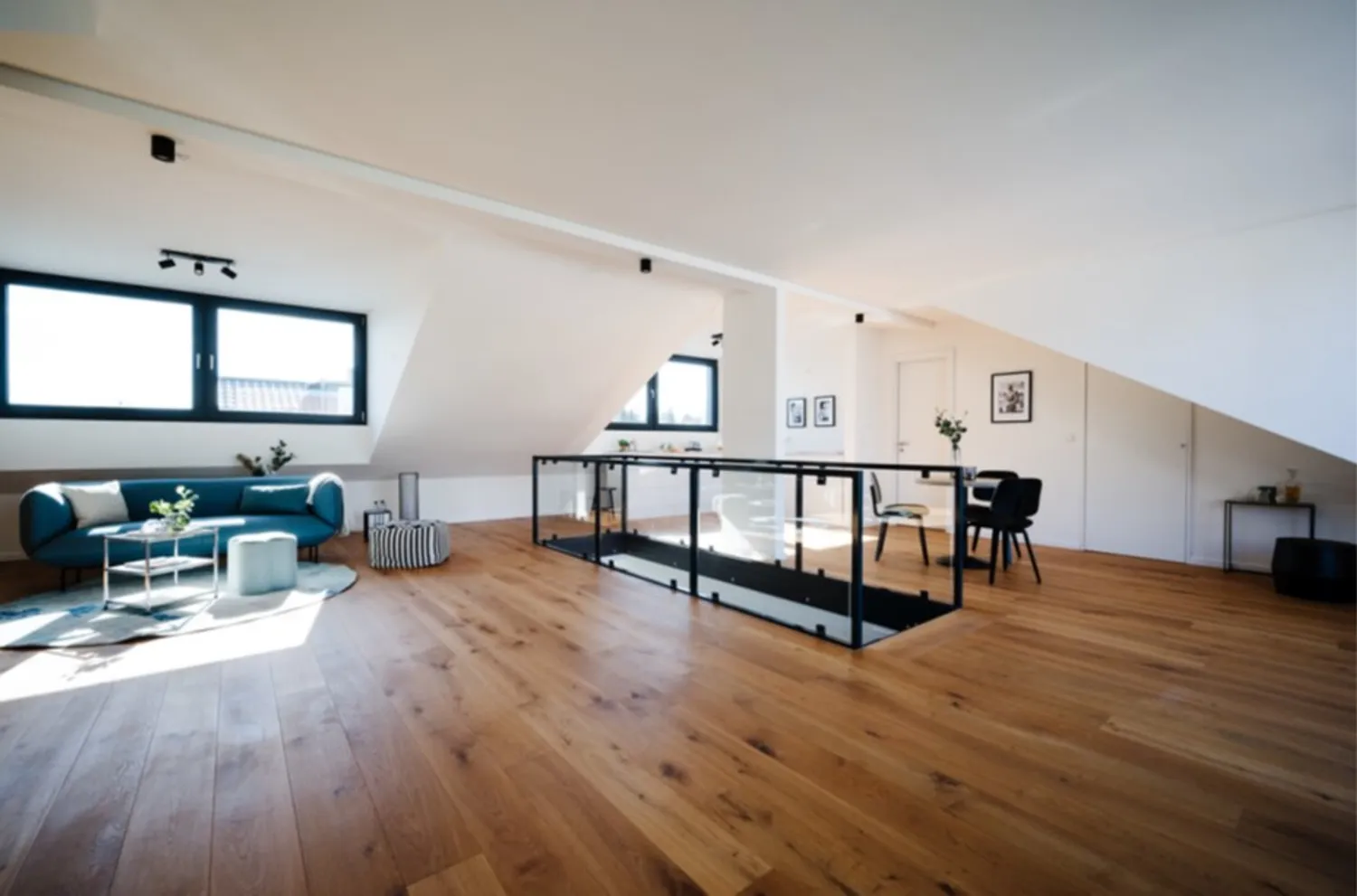 1 room apartment with 84 m² in Frankfurt am Main – Photo 3