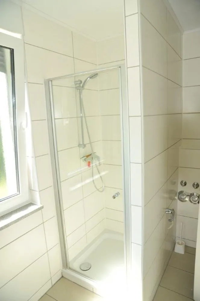 6 Zimmer Wohnung mit 175 m² in Hannover – Bild 9