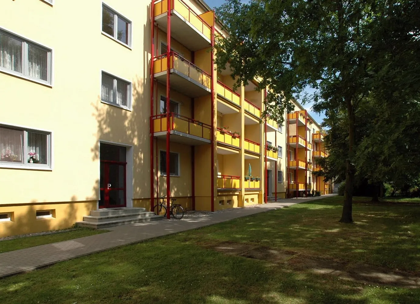 3 Zimmer Wohnung mit 73 m² in Magdeburg – Bild 2