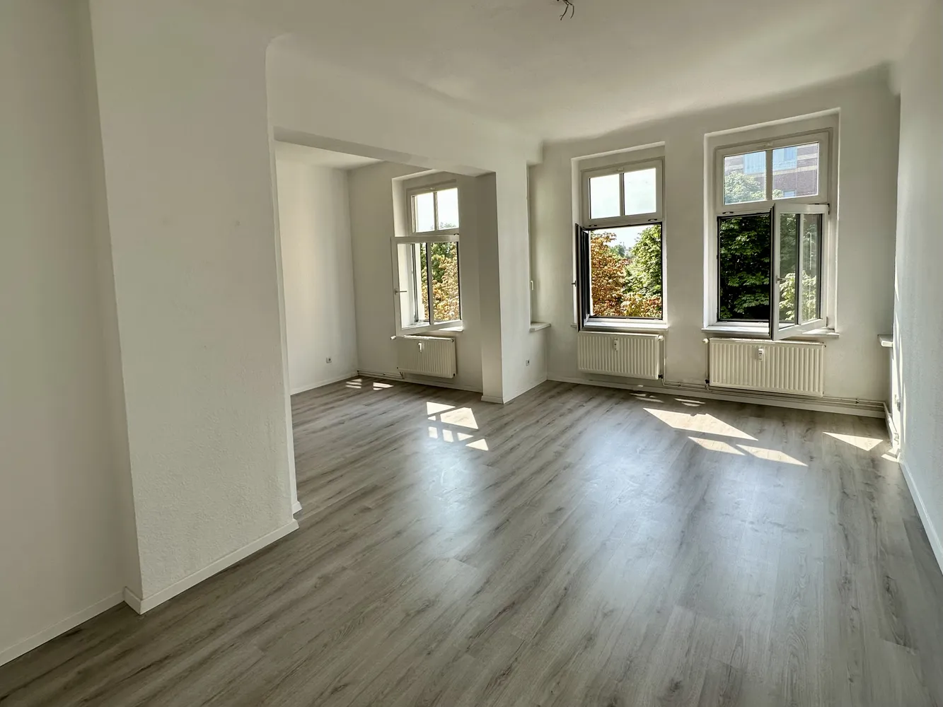 3 Zimmer Wohnung mit 82 m² in Magdeburg – Bild 1