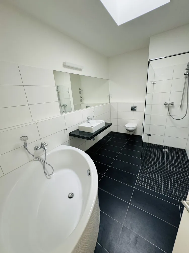 2 room apartment with 59 m² in Berlin – Photo 3
