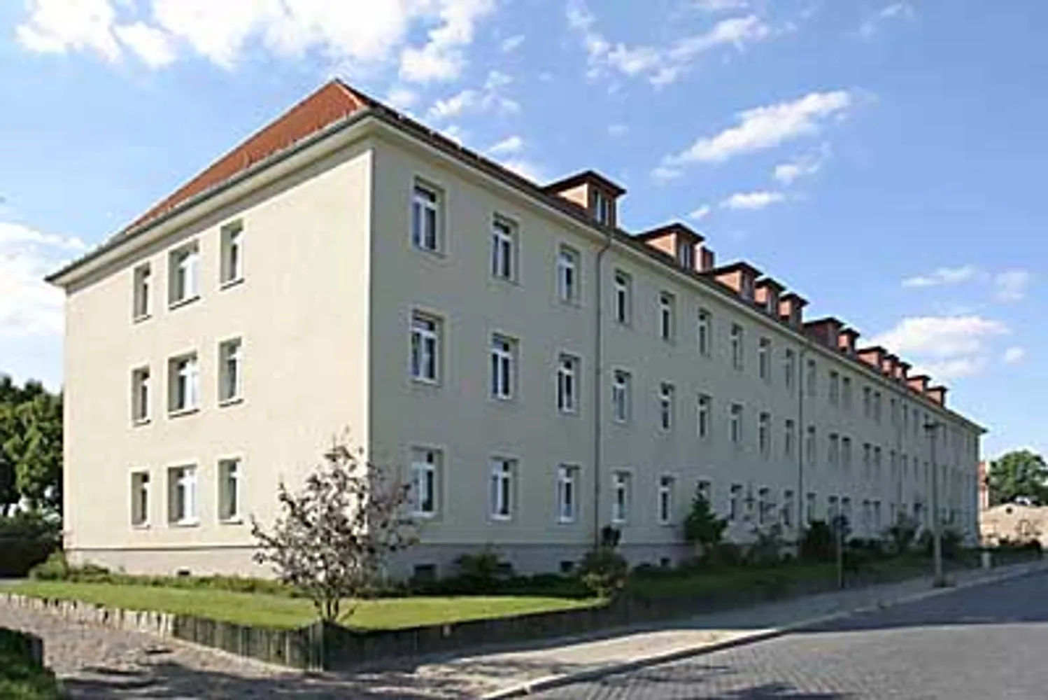 3 Zimmer Wohnung mit 87 m² in Halberstadt – Bild 1