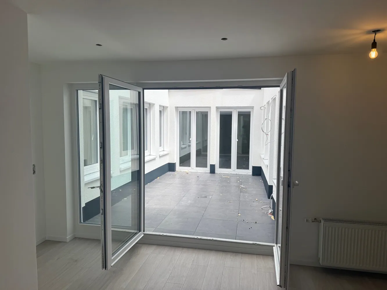 8 Zimmer Wohnung mit 328 m² in Düsseldorf – Bild 11