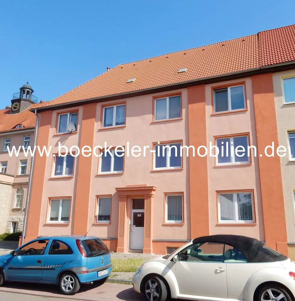 2 Zimmer Wohnung mit 60 m² in Weißenfels – Bild 3