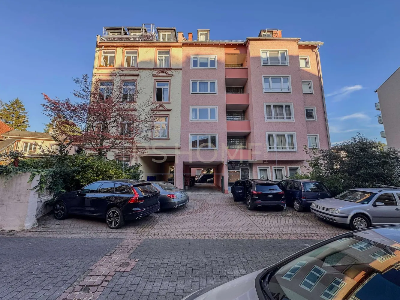 2 room apartment with 57 m² in Frankfurt am Main – Photo 1