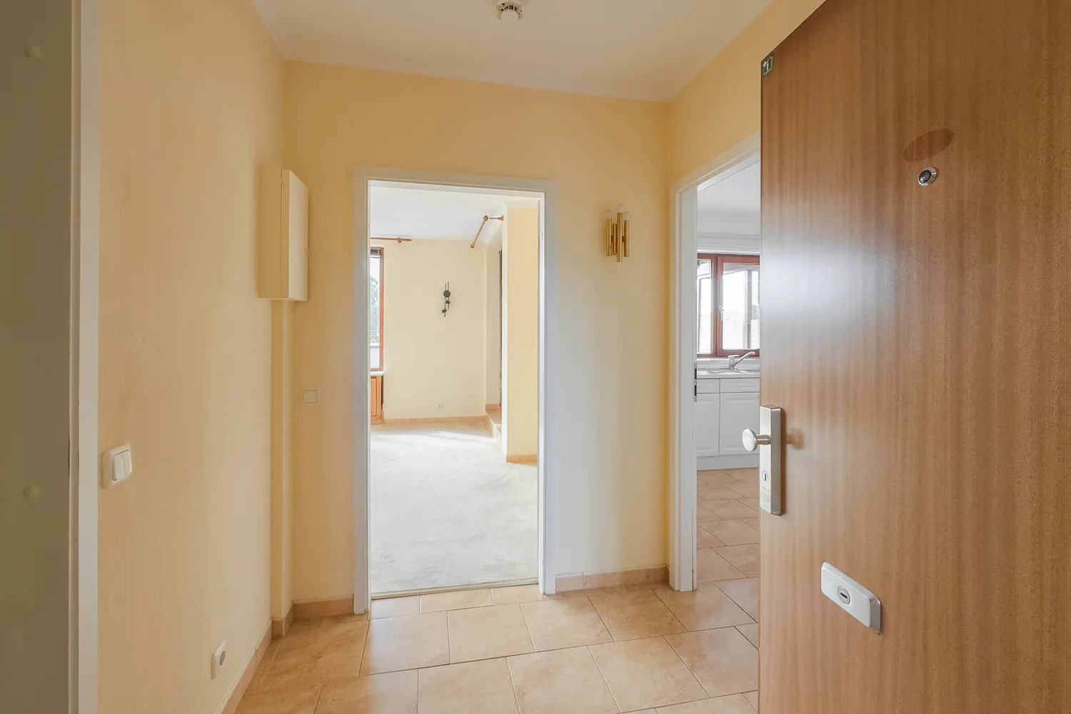 2 Zimmer Wohnung mit 74 m² in Hamburg – Bild 4