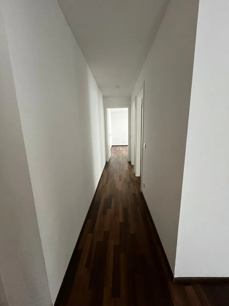 4 Zimmer Wohnung mit 95 m² in München – Bild 9