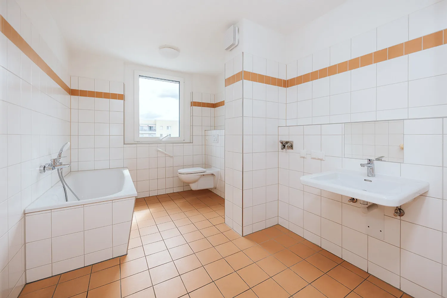 2 Zimmer Wohnung mit 47 m² in Cottbus – Bild 1