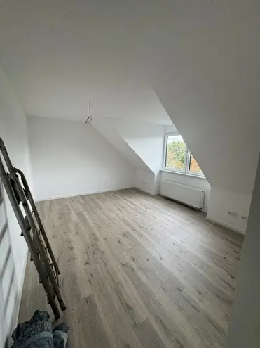 3 Zimmer Wohnung mit 81 m² in Köln – Bild 1