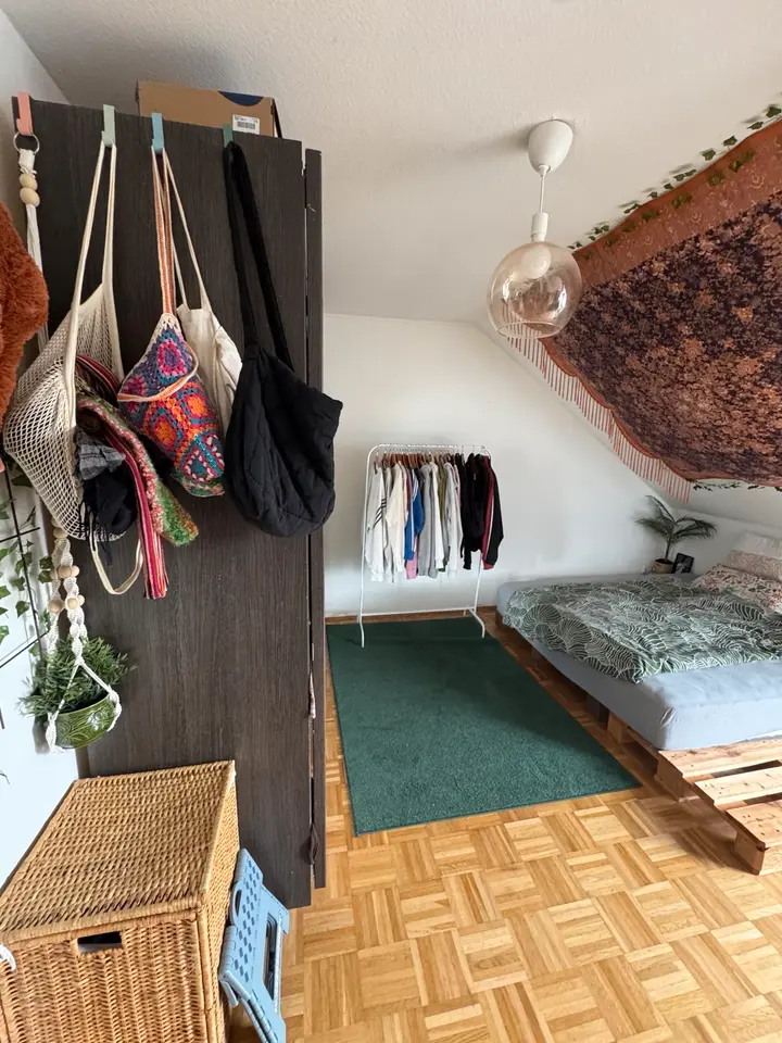 2 Zimmer Wohnung mit 82 m² in Erfurt – Bild 2