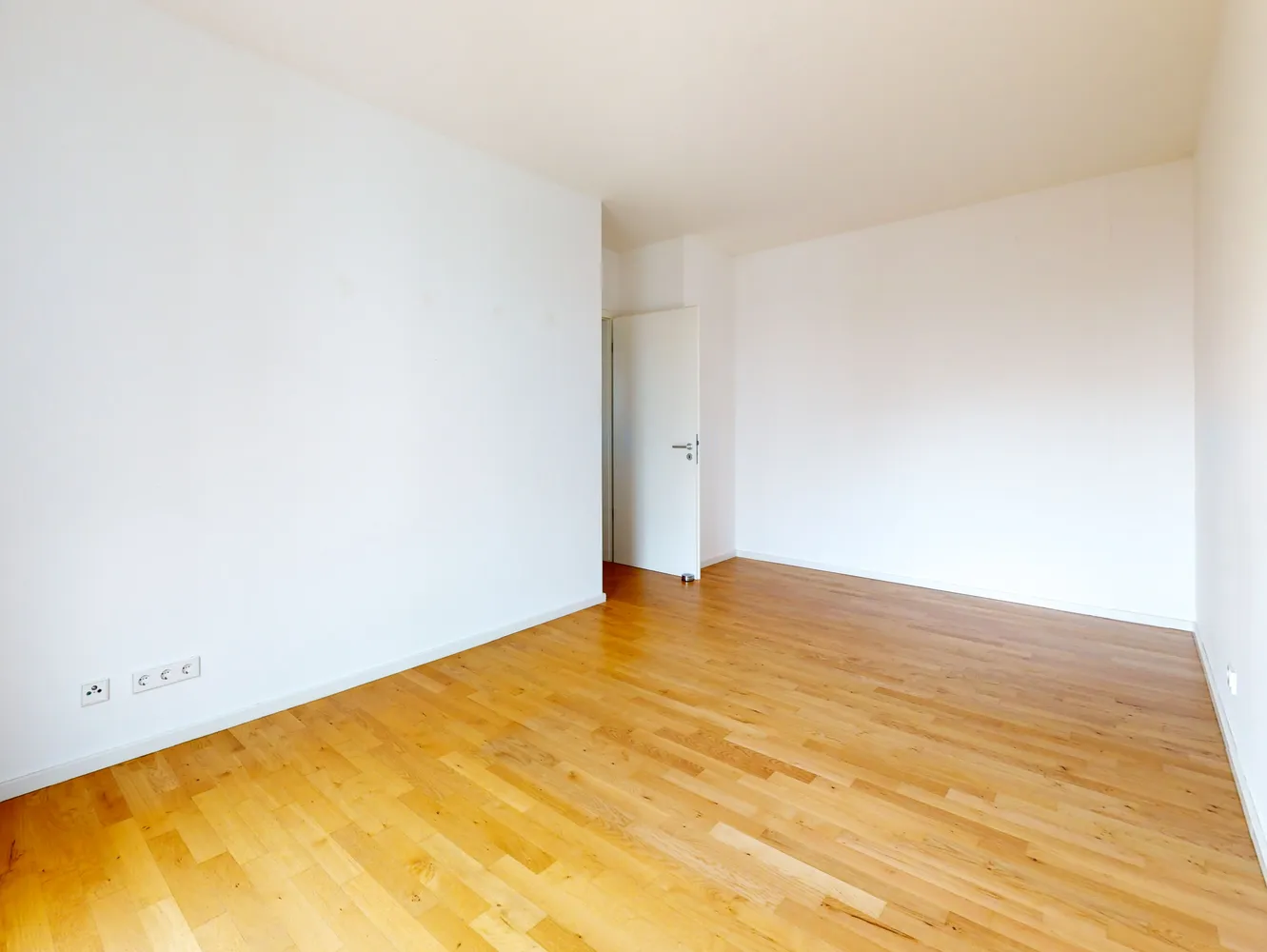 3 Zimmer Wohnung mit 113 m² in Frankfurt am Main – Bild 4