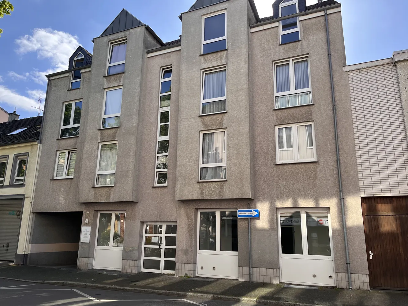 3 Zimmer Wohnung mit 90 m² in Krefeld – Bild 4