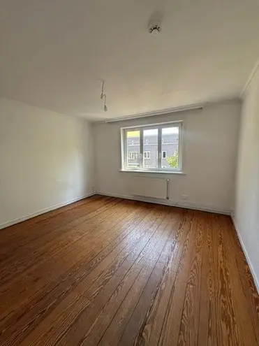 3 Zimmer Wohnung mit 74 m² in Hamburg – Bild 2