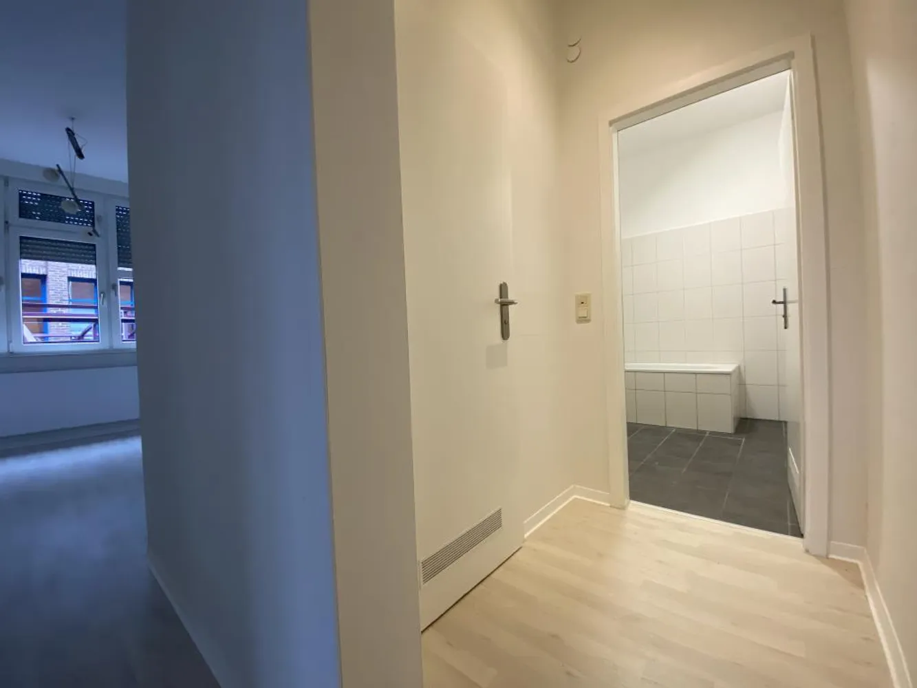 4 Zimmer Wohnung mit 99 m² in Ludwigshafen am Rhein – Bild 5