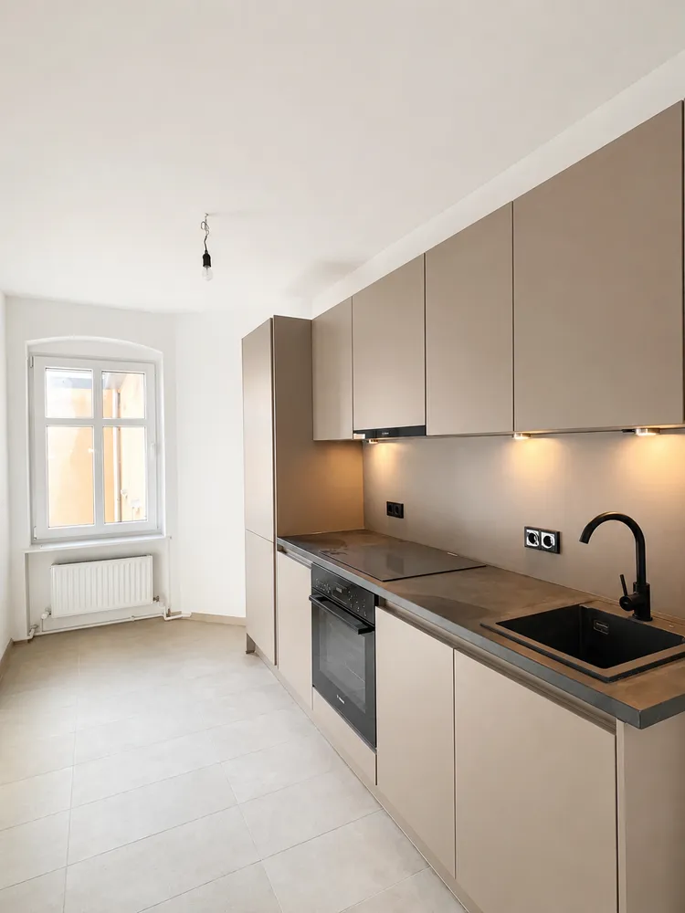 2 Zimmer Wohnung mit 67 m² in Berlin – Bild 2