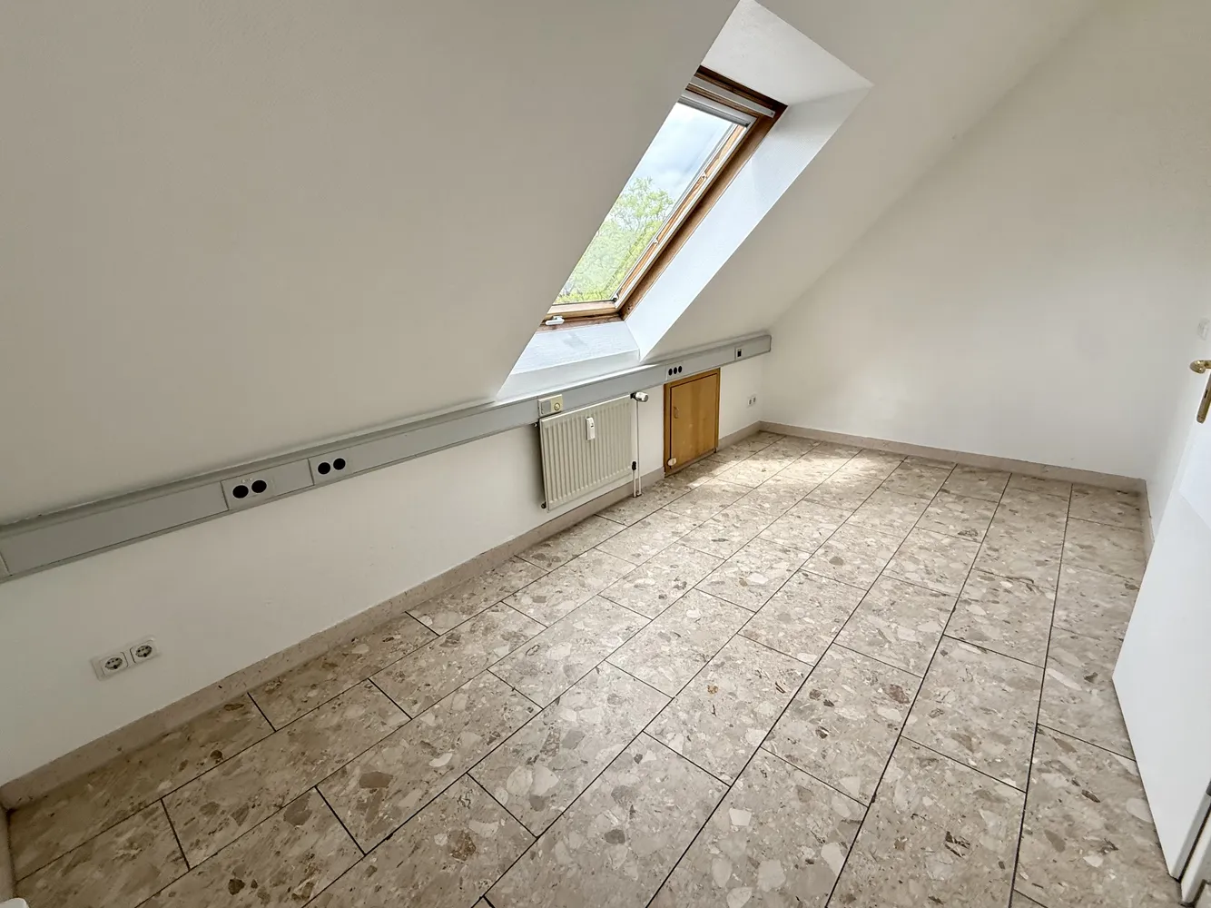4 Zimmer Wohnung mit 110 m² in Oberhausen – Bild 4