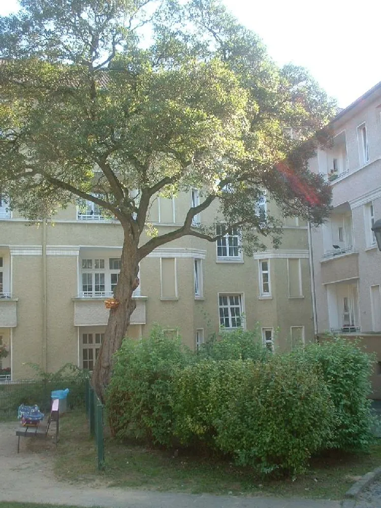 2 Zimmer Wohnung mit 70 m² in Essen – Bild 2