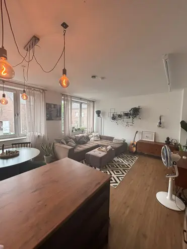 2 Zimmer Wohnung mit 55 m² in Köln – Bild 6