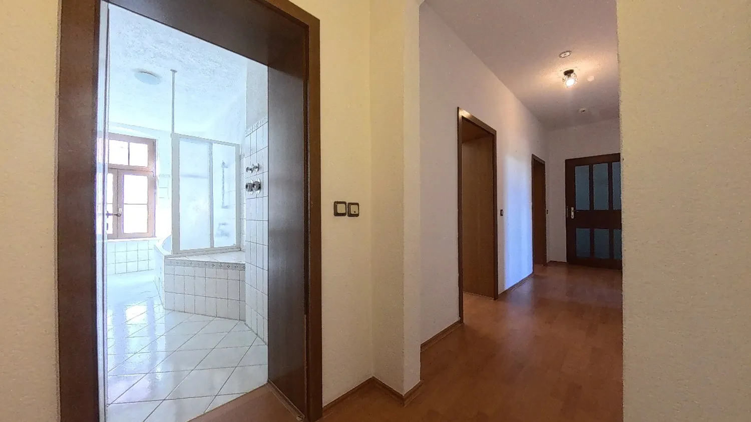 3 Zimmer Wohnung mit 83 m² in Halle (Saale) – Bild 6
