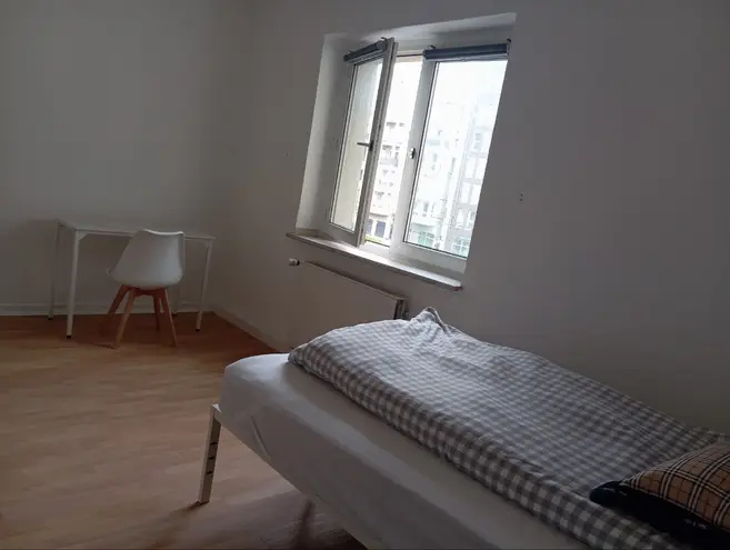 1 Zimmer Wohnung mit 16 m² in Düsseldorf – Bild 11
