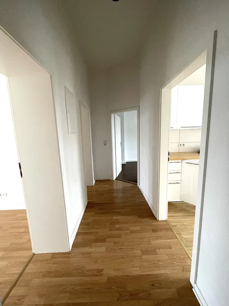 2 Zimmer Wohnung mit 65 m² in Wiesbaden – Bild 11