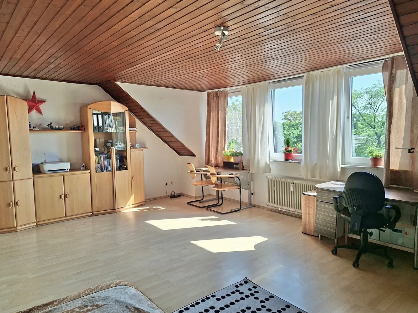 2 Zimmer Wohnung mit 60 m² in Neuss – Bild 2