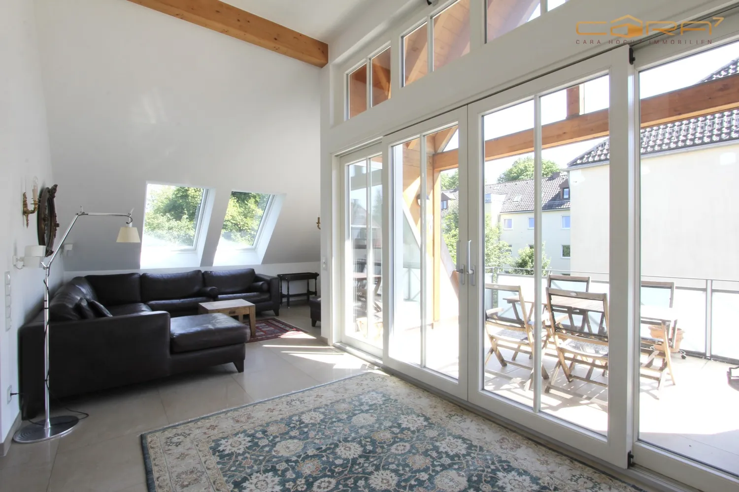 3 Zimmer Wohnung mit 110 m² in München – Bild 1