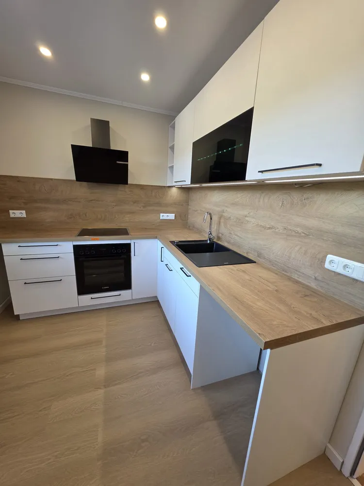 4 Zimmer Wohnung mit 93 m² in Duisburg – Bild 2