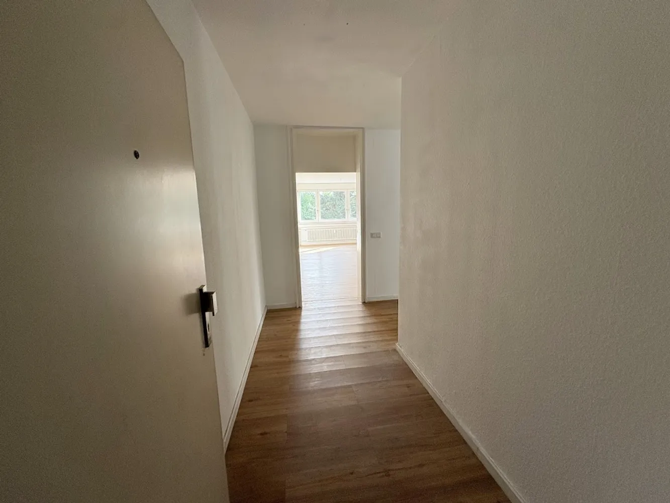 3 room apartment with 95 m² in Cologne – Photo 3