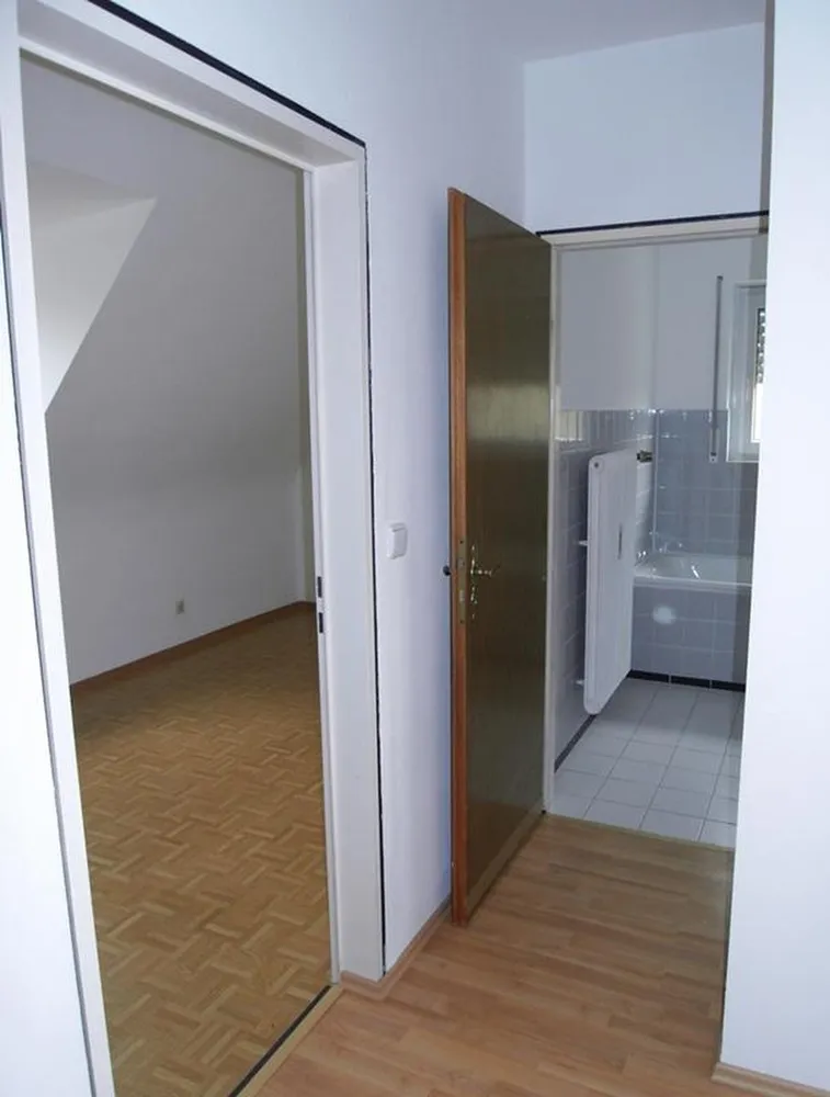 4 Zimmer Wohnung mit 81 m² in Nürnberg – Bild 4
