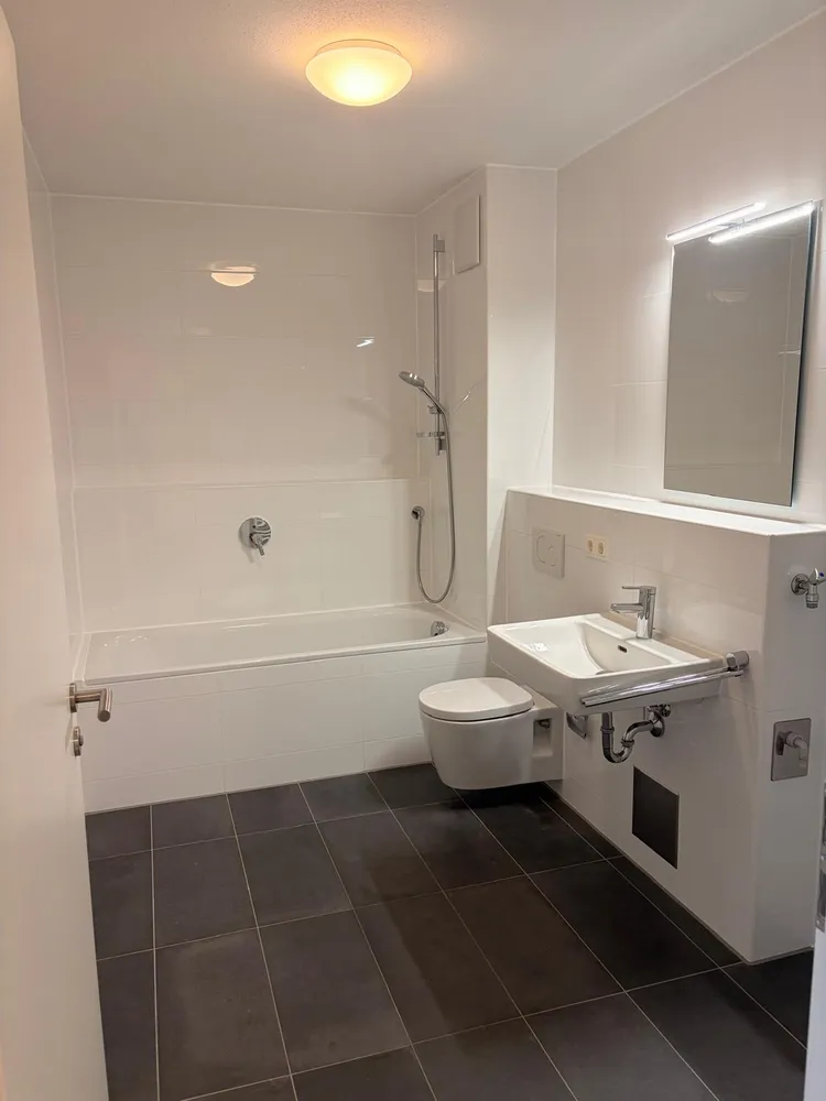 2 room apartment with 60 m² in Munich – Photo 2