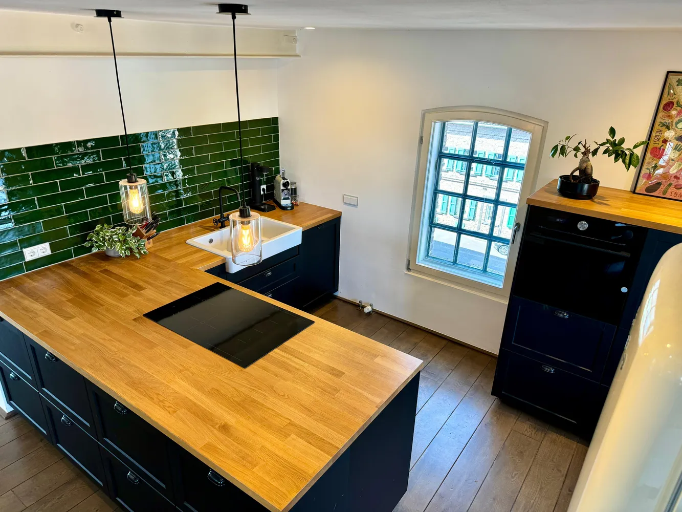 2 Zimmer Wohnung mit 137 m² in Köln – Bild 9