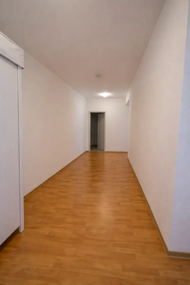 2 Zimmer Wohnung mit 75 m² in Lübeck – Bild 7
