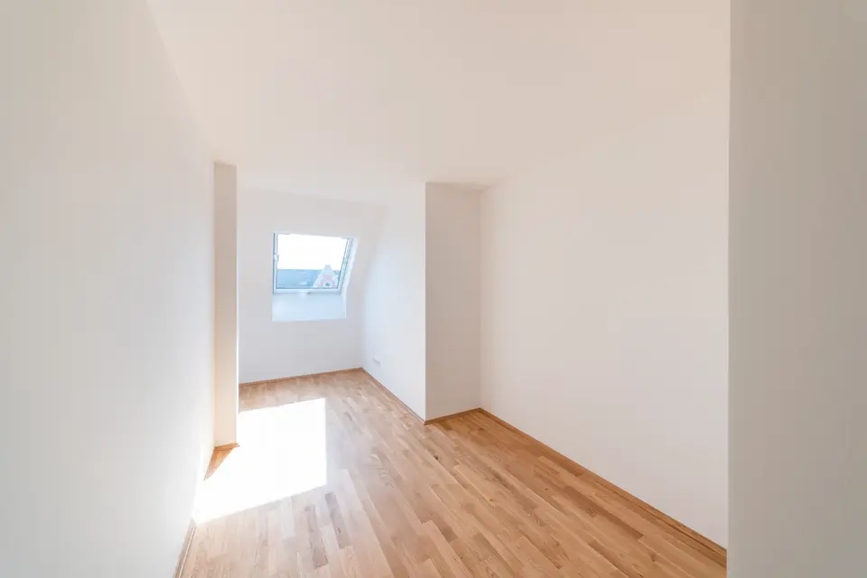 3 Zimmer Wohnung mit 95 m² in Chemnitz – Bild 3