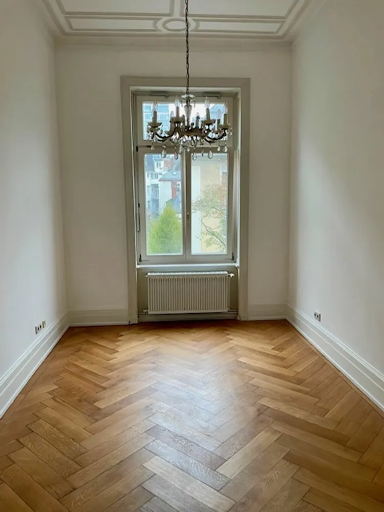 4 Zimmer Wohnung mit 105 m² in Frankfurt am Main – Bild 7