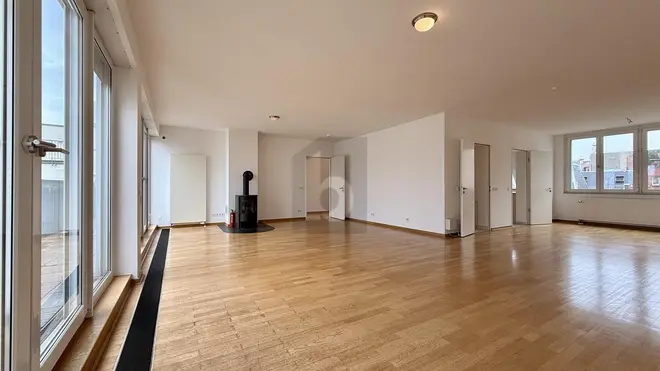 5 room apartment with 198 m² in Berlin – Photo 1