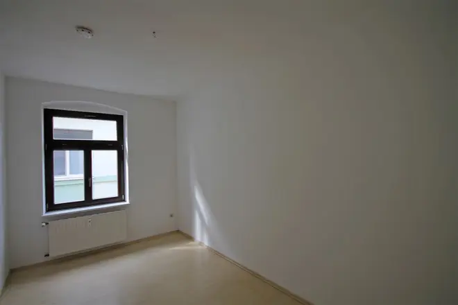 2 Zimmer Wohnung mit 56 m² in Halle (Saale) – Bild 3
