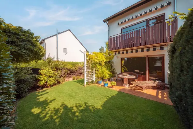 6 Zimmer Haus mit 160 m² in Mannheim – Bild 1