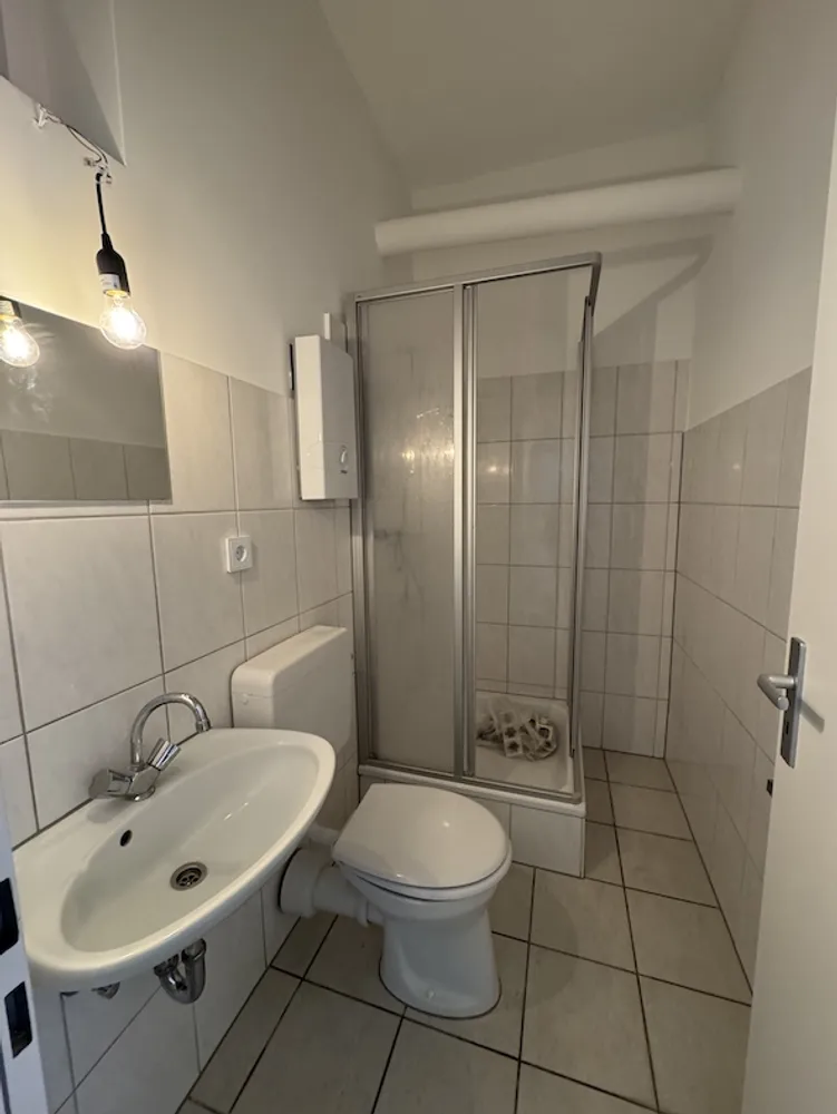 2 Zimmer Wohnung mit 33 m² in Düsseldorf – Bild 6