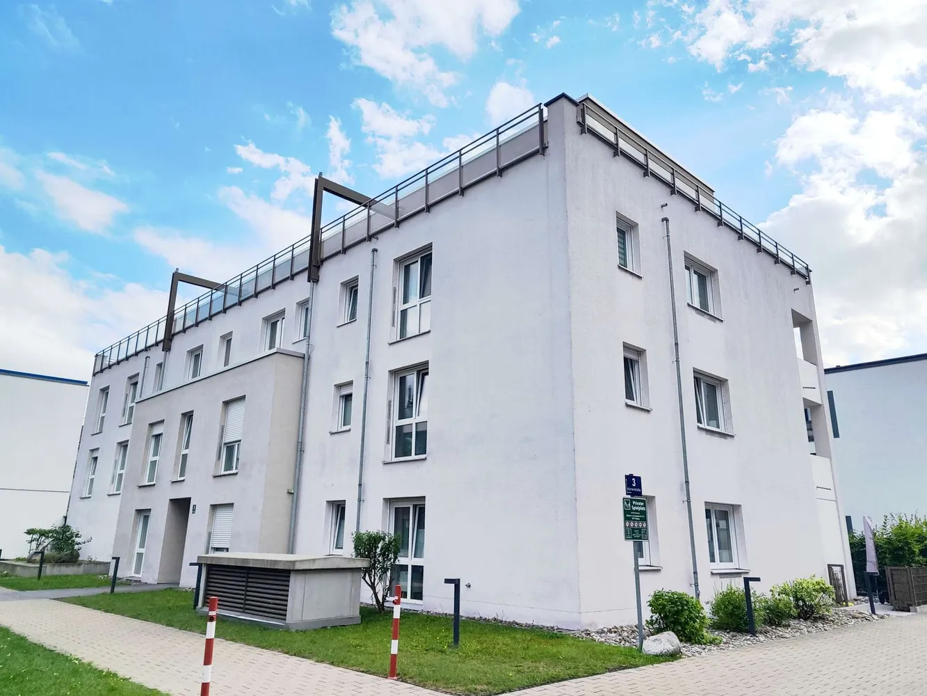 3 room apartment with 176 m² in Augsburg – Photo 1