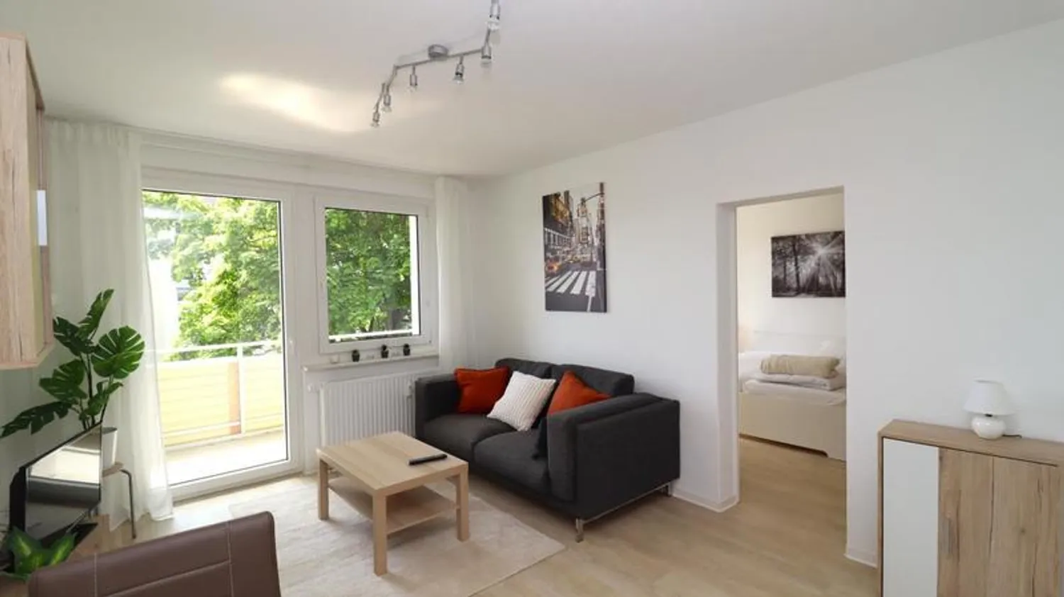 2 room apartment with 48 m² in Chemnitz – Photo 1
